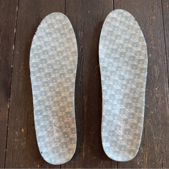 OluKai Women's Gray and Cream Sneakers size7.5 - Picture 13 of 15